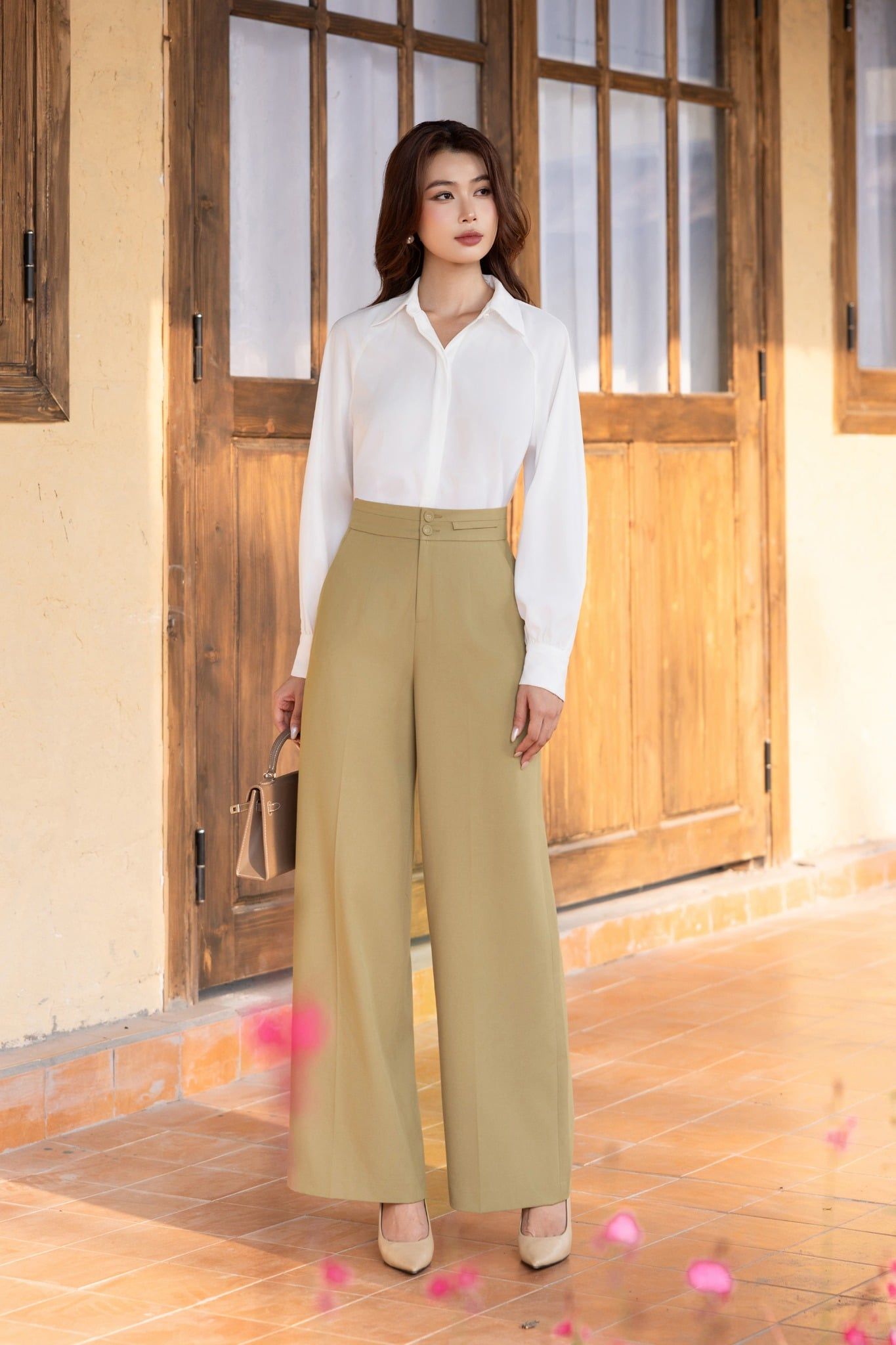 SƠ MI TRẮNG SM09152