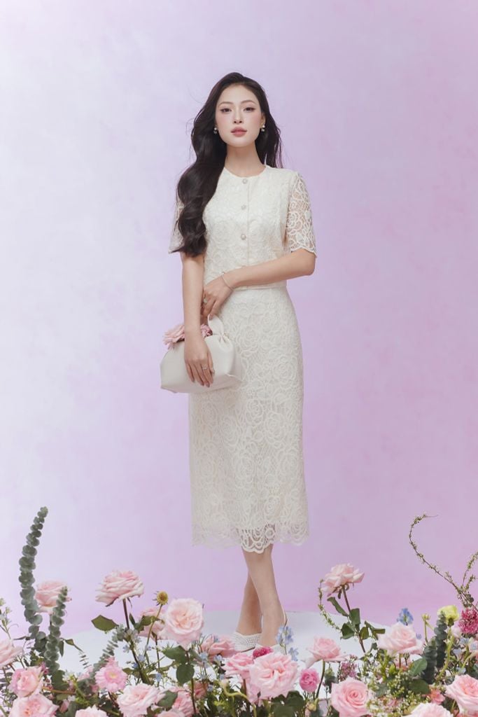 ĐẦM REN TRẮNG D09502