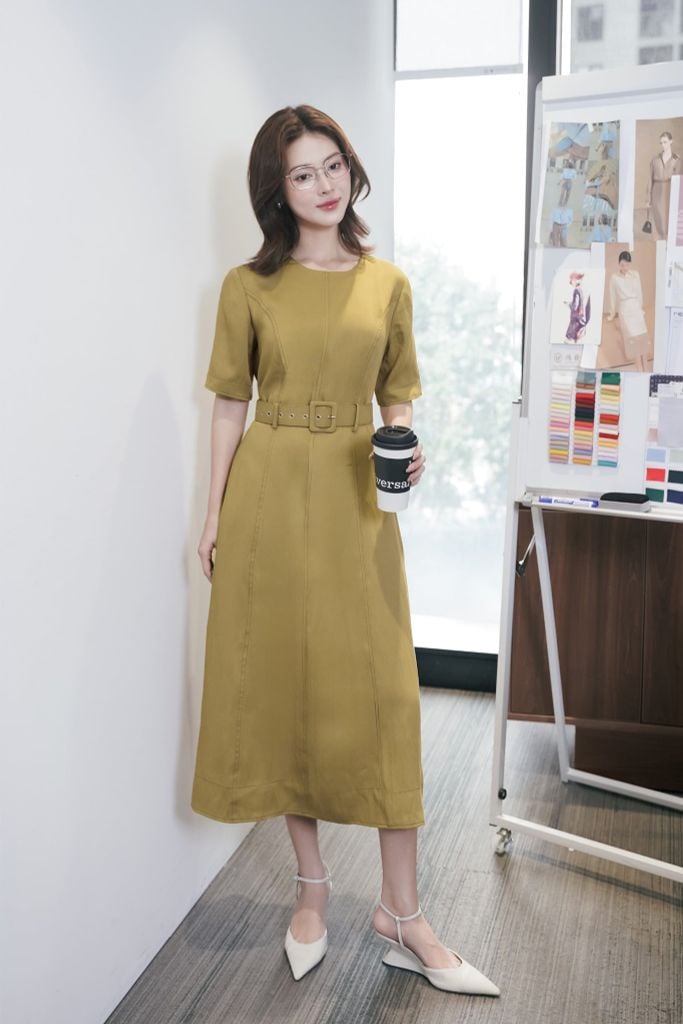 ĐẦM THIẾT KẾ KÈM ĐAI D10092