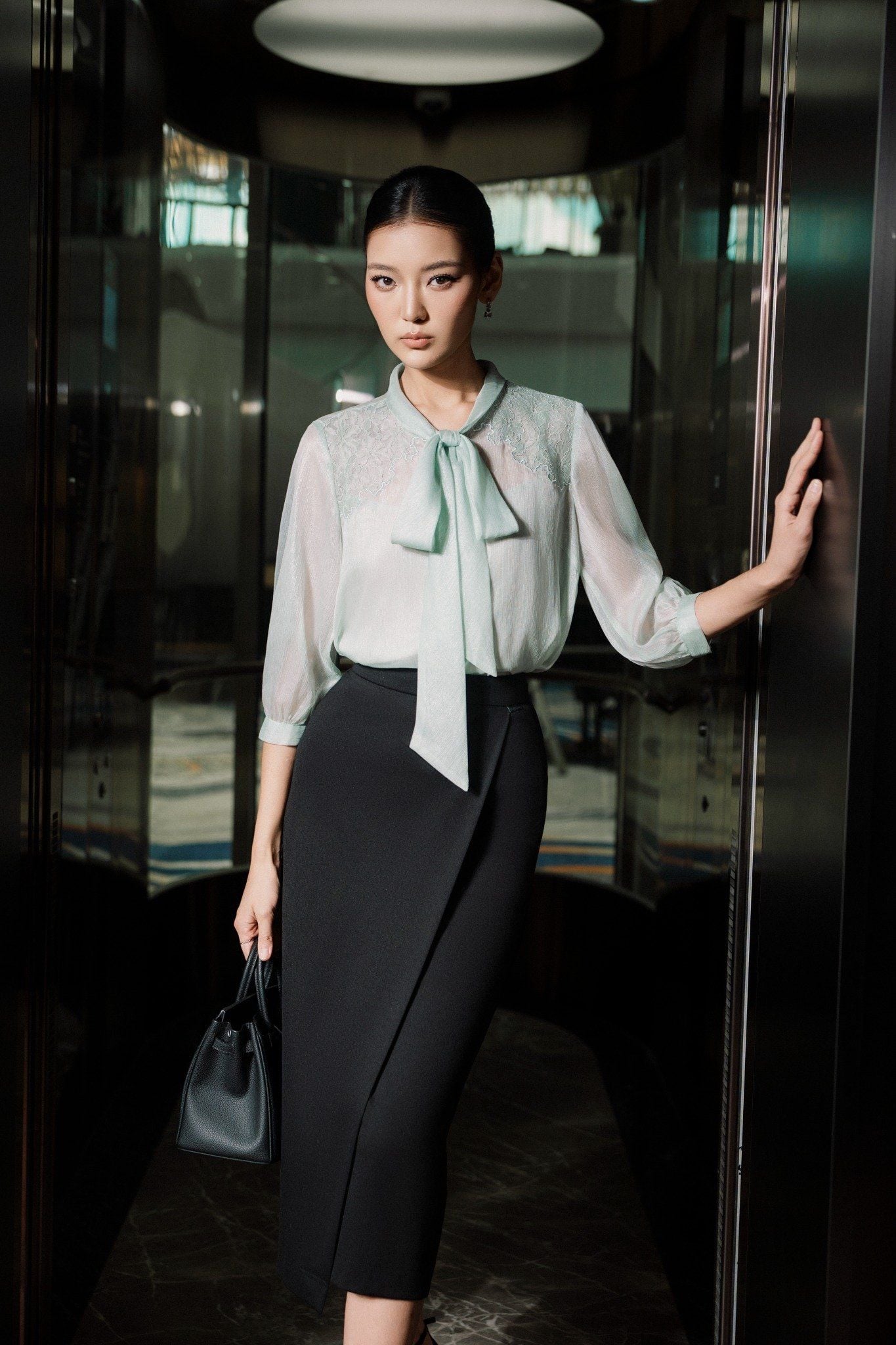 SƠ MI TƠ ĐÁP HOA NỔI SM04342