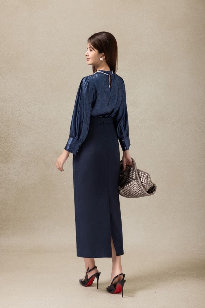  SƠ MI LỤA ĐÍNH NGỌC SM05052 