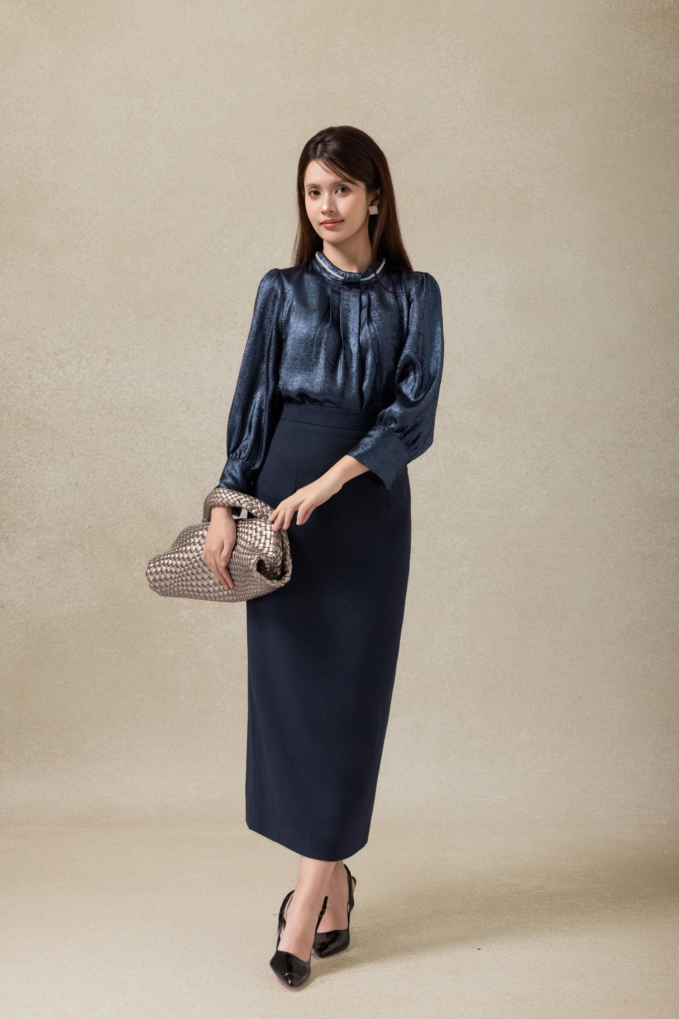 SƠ MI LỤA ĐÍNH NGỌC SM05052