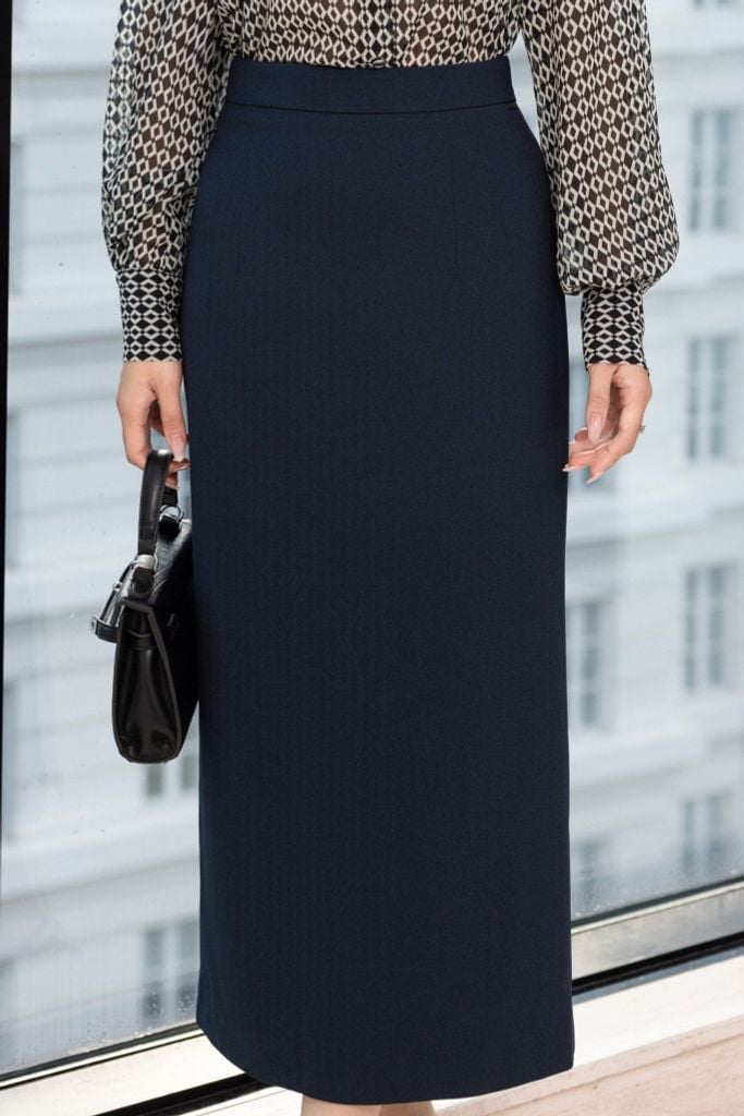  CHÂN VÁY BÚT CHÌ Z04402 