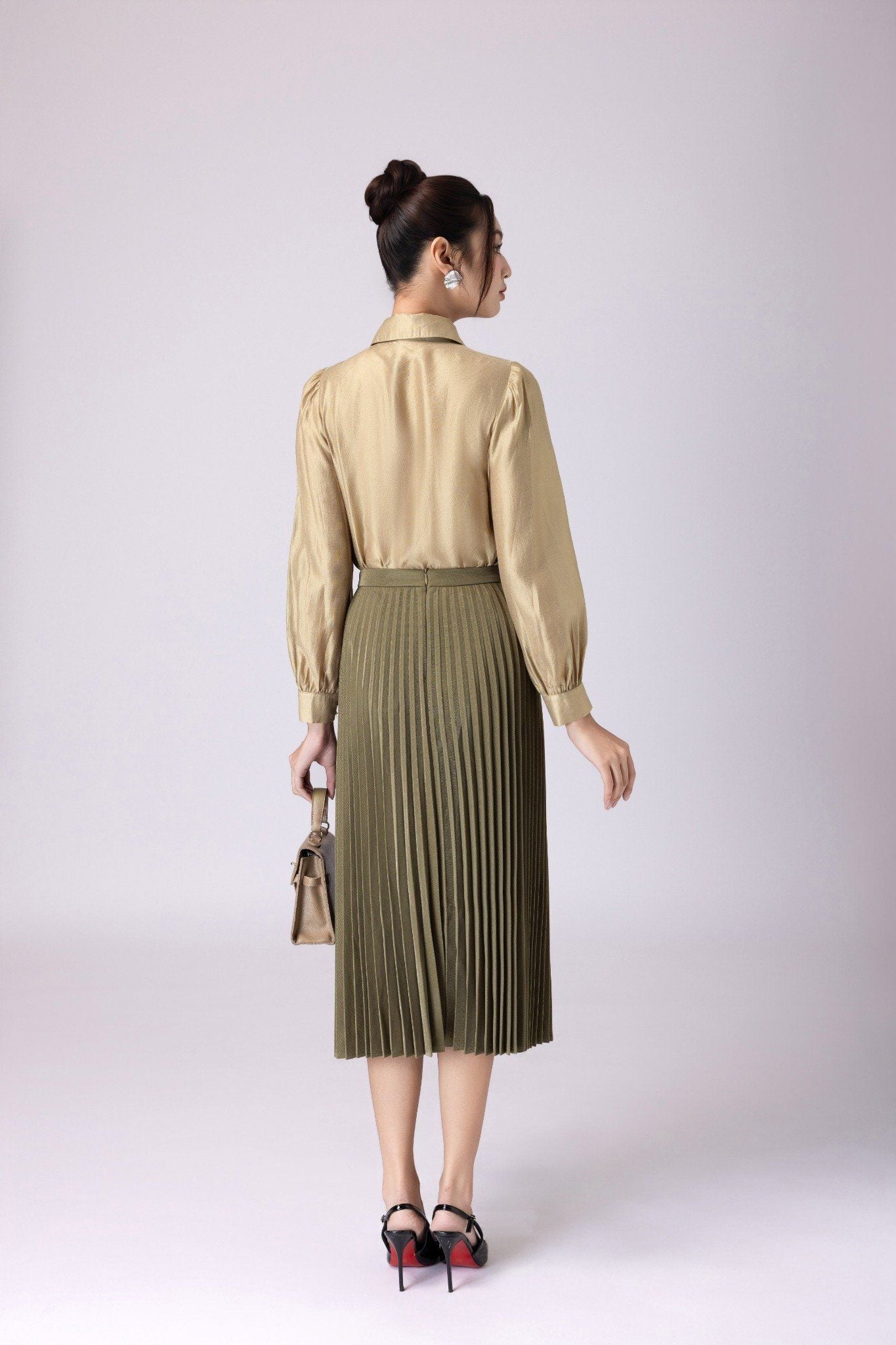 SƠ MI TƠ NÂU SM06222