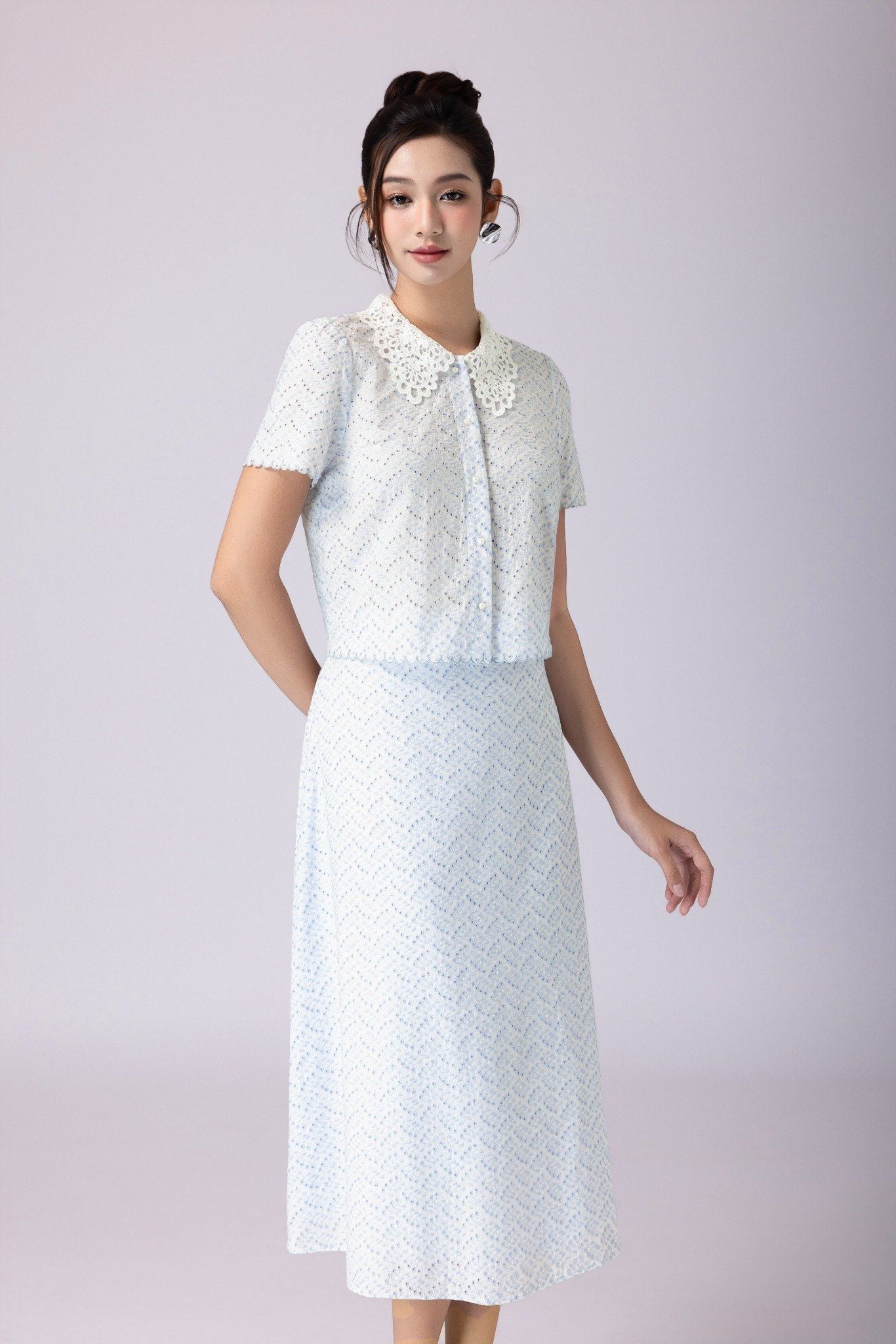 ÁO SƠ MI THÊU HOA SM06792