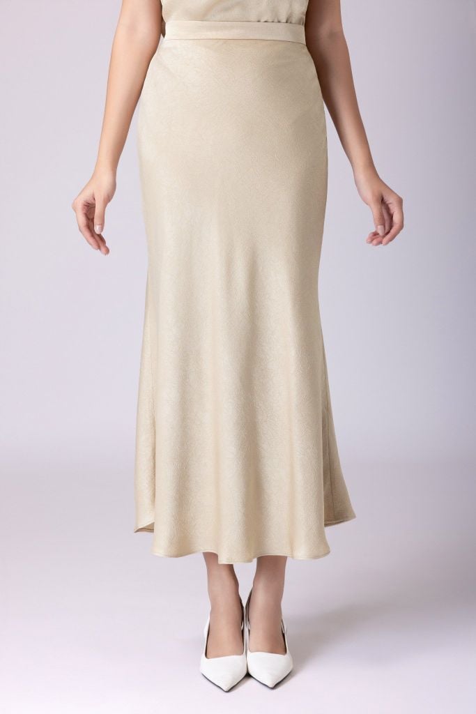  CHÂN VÁY LỤA ĐUÔI CÁ Z07132 