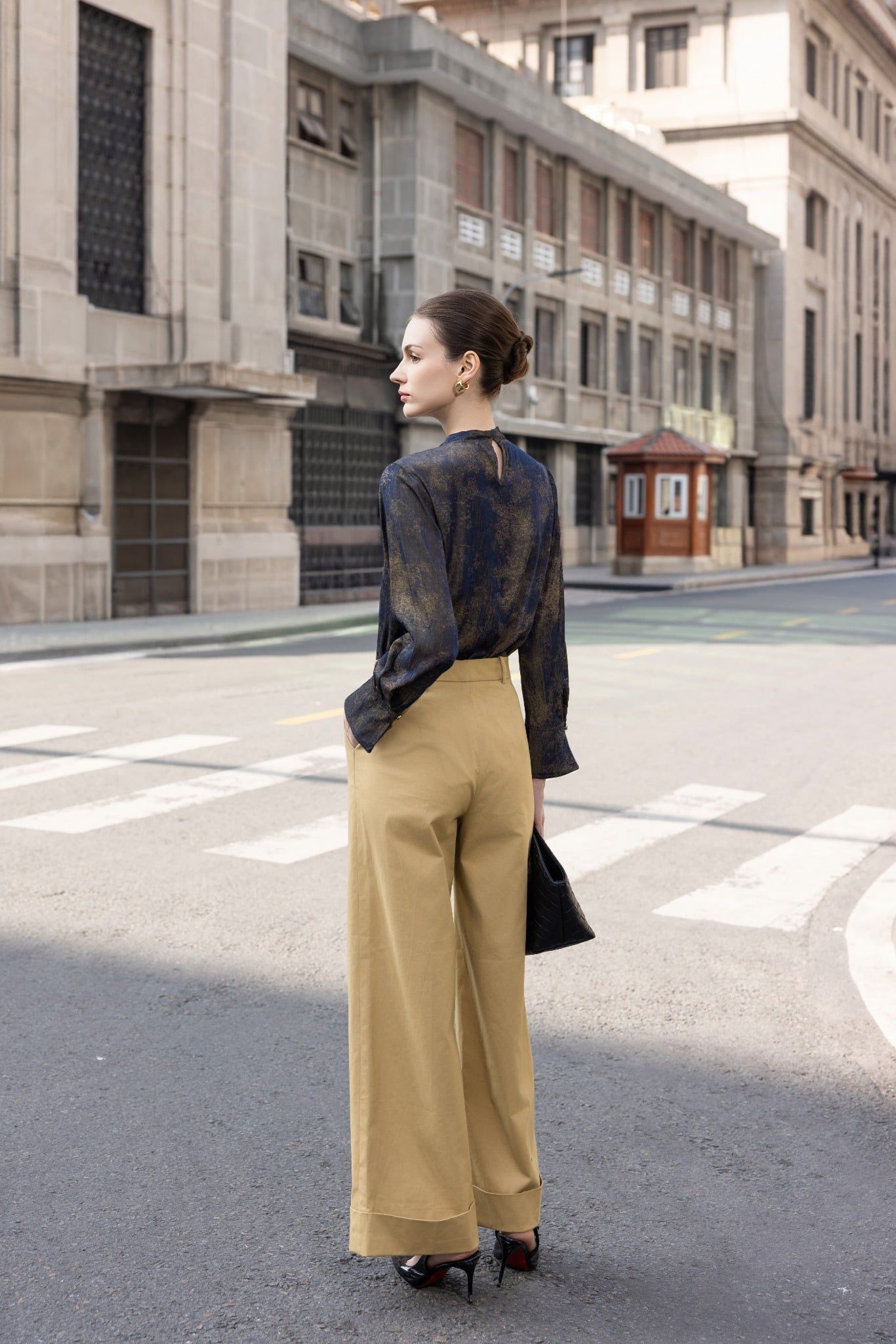 SƠ MI PHỐI HOA 3D SM07852