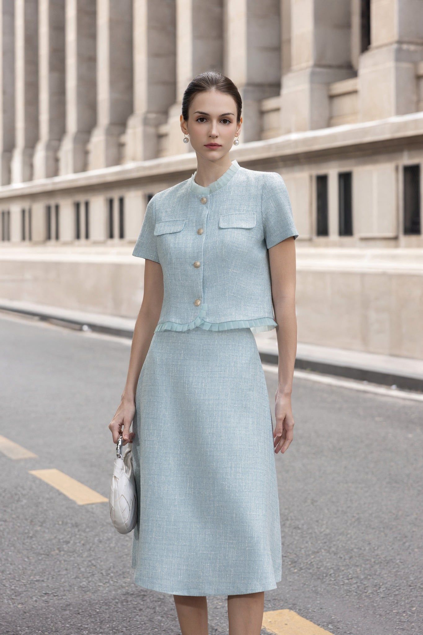 ÁO DẠ PHỐI VIỀN BÈO AK08032