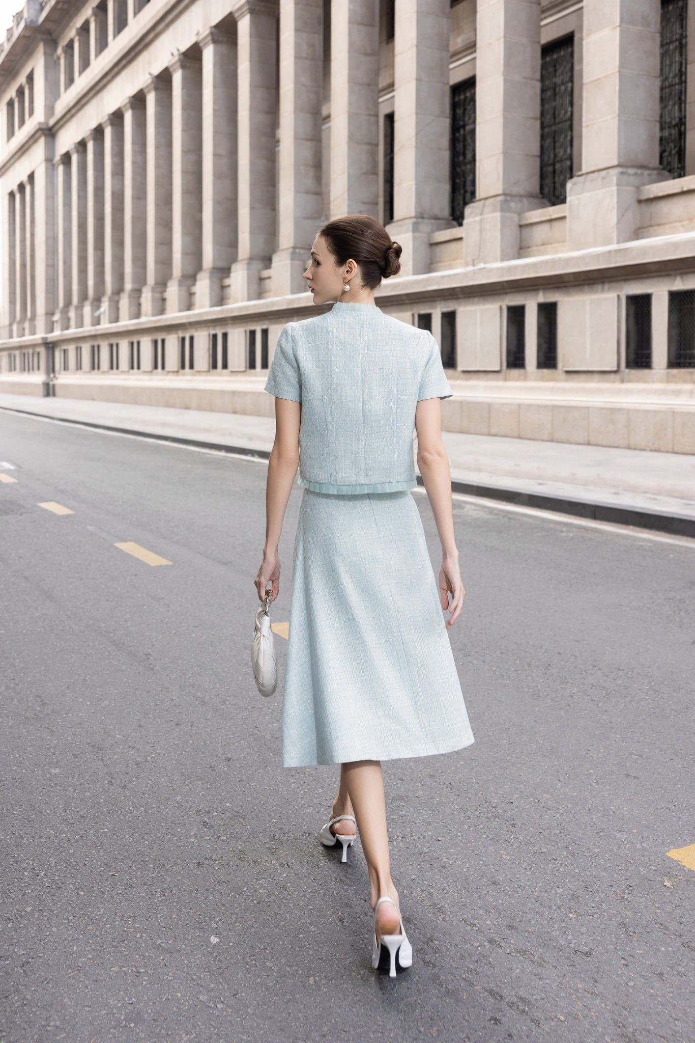 ÁO DẠ PHỐI VIỀN BÈO AK08032