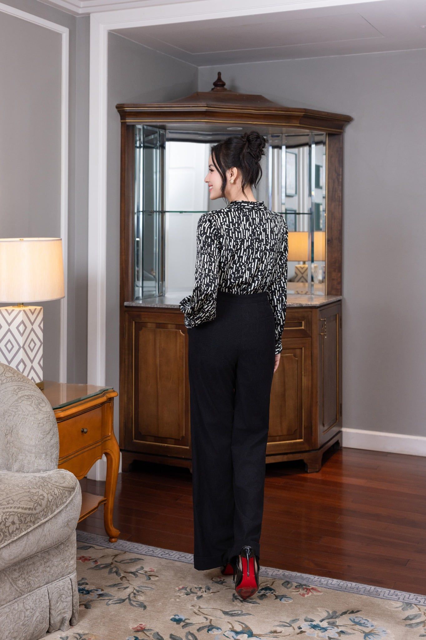 SƠ MI IN CHỮ SM08102