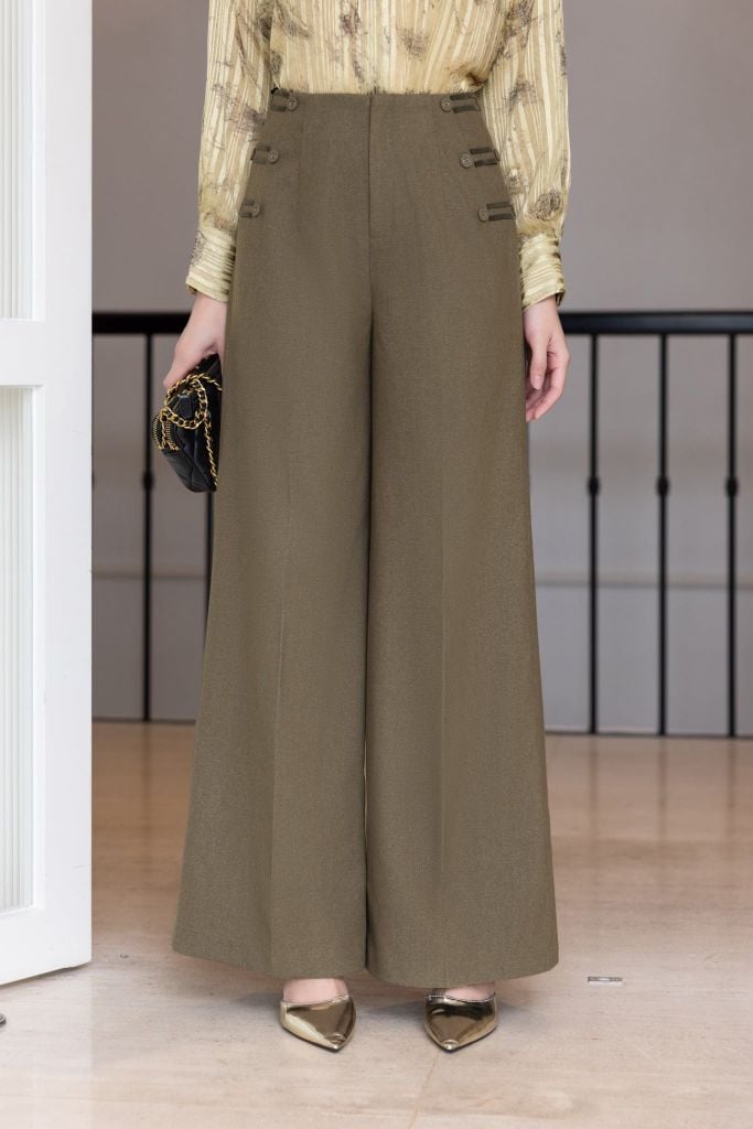  QUẦN SUÔNG NÂU Q08562 