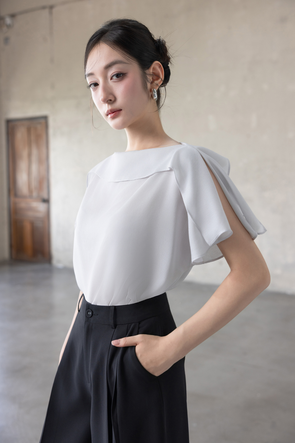 SƠ MI LỤA CỘC TAY SM62332