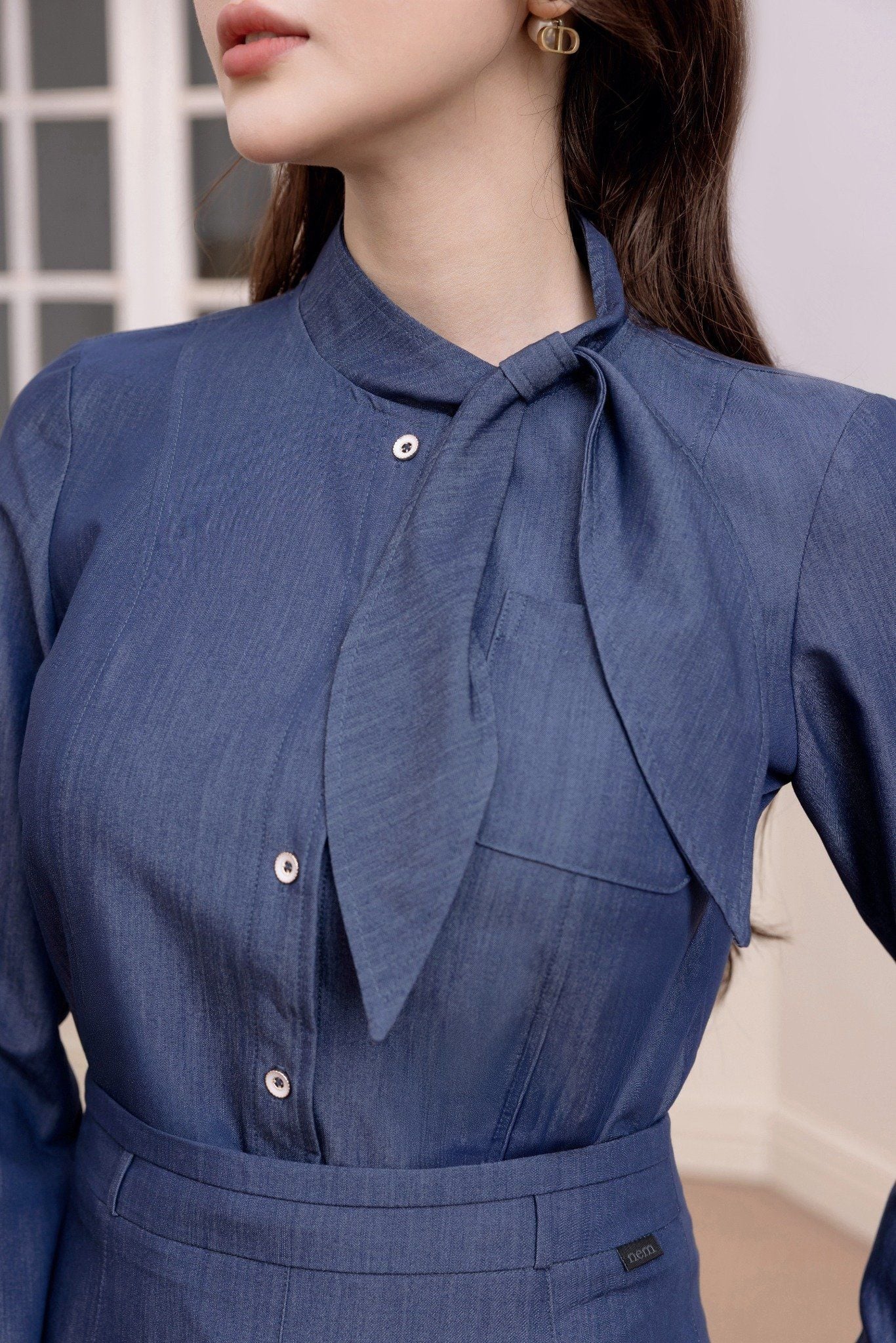 SƠ  MI DENIM CỔ NƠ SM62402