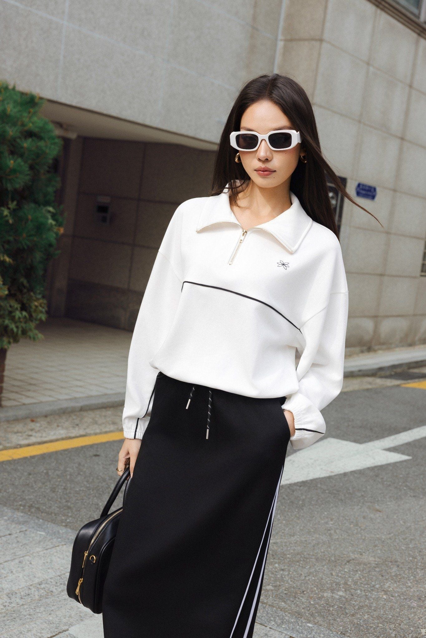 ÁO TRẮNG KÉO KHOÁ TS62622