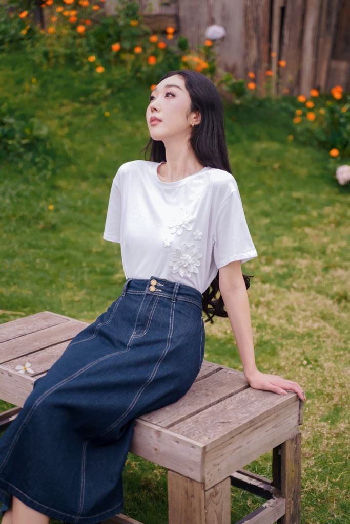 ÁO PHÔNG ĐÍNH HOA NỔI TS60152