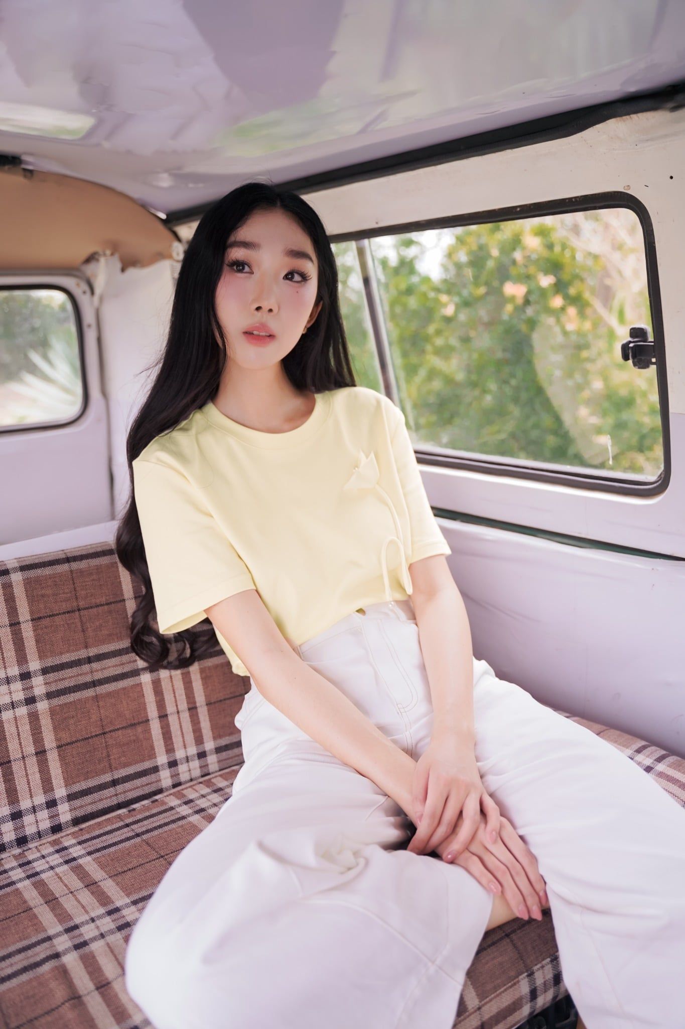 ÁO PHÔNG VÀNG ĐÍNH HOA NỔI TS60192