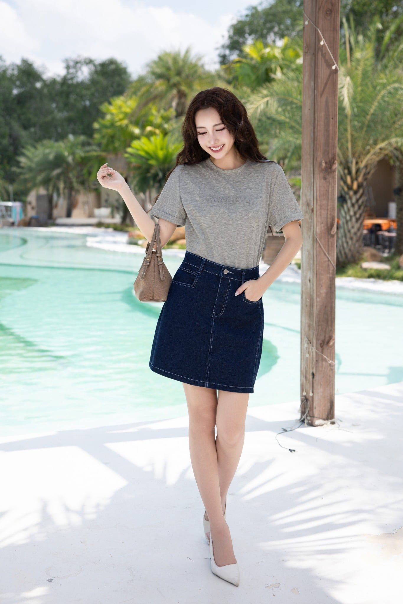 ÁO PHÔNG DẬP CHỮ NỔI TS60262