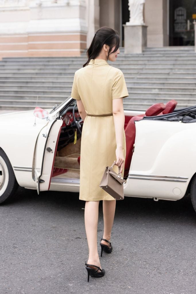  ĐẦM KAKI XẺ TRƯỚC D10642 