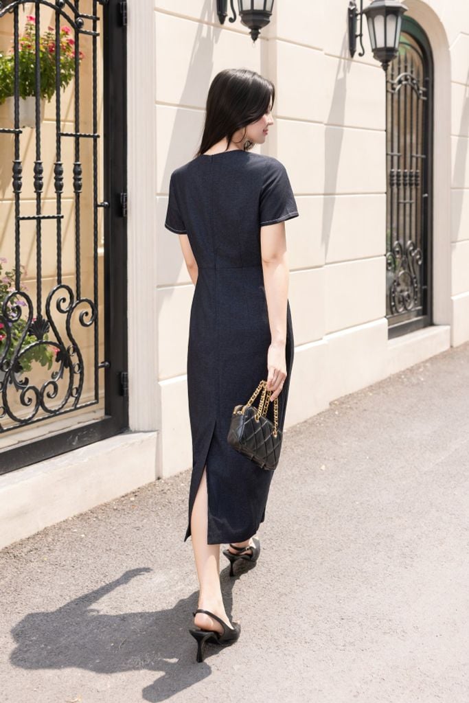  ĐẦM DENIM TRẦN CHỈ D09912 