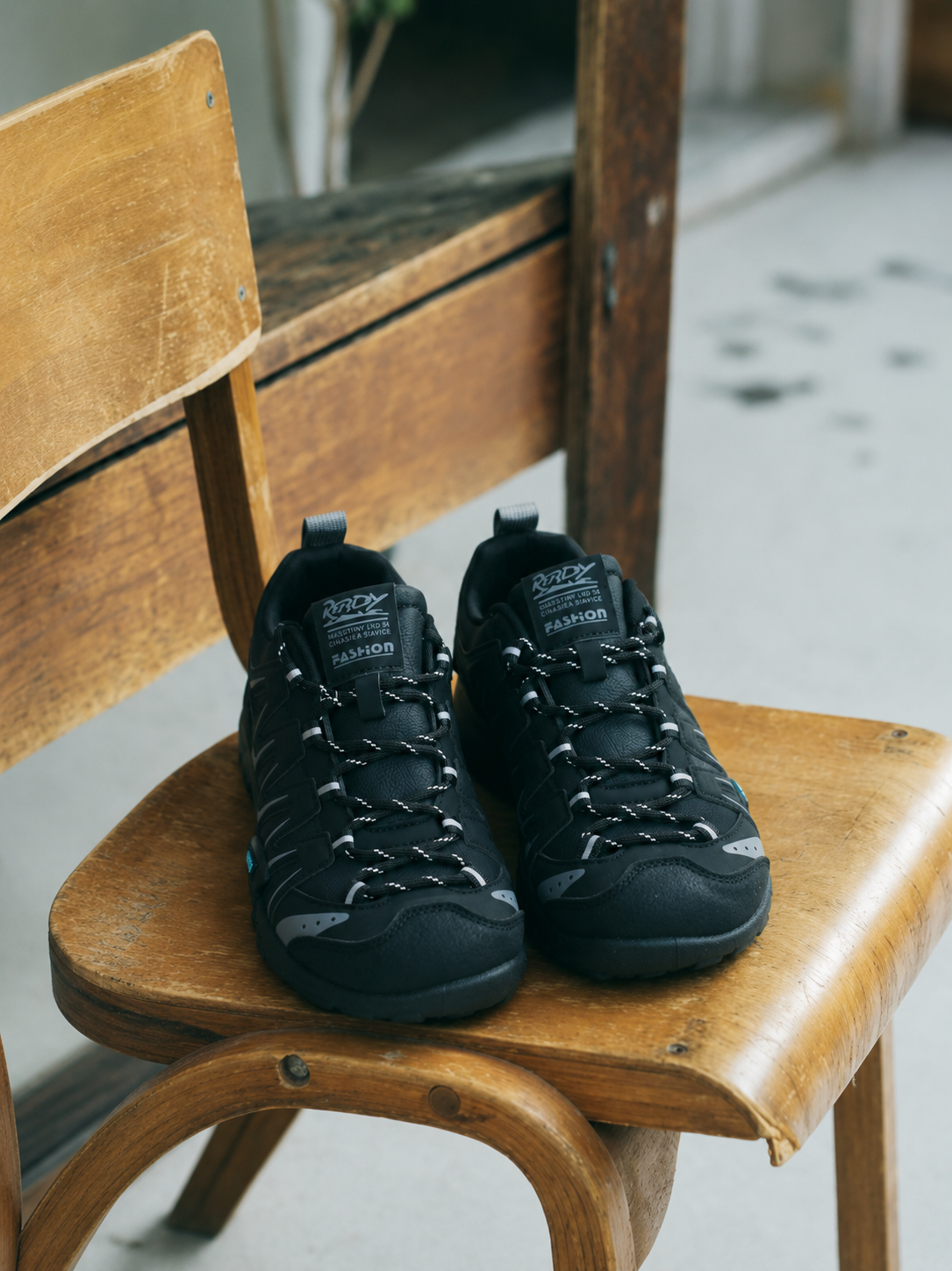  Giày thể thao nam  (size 39-43) 
