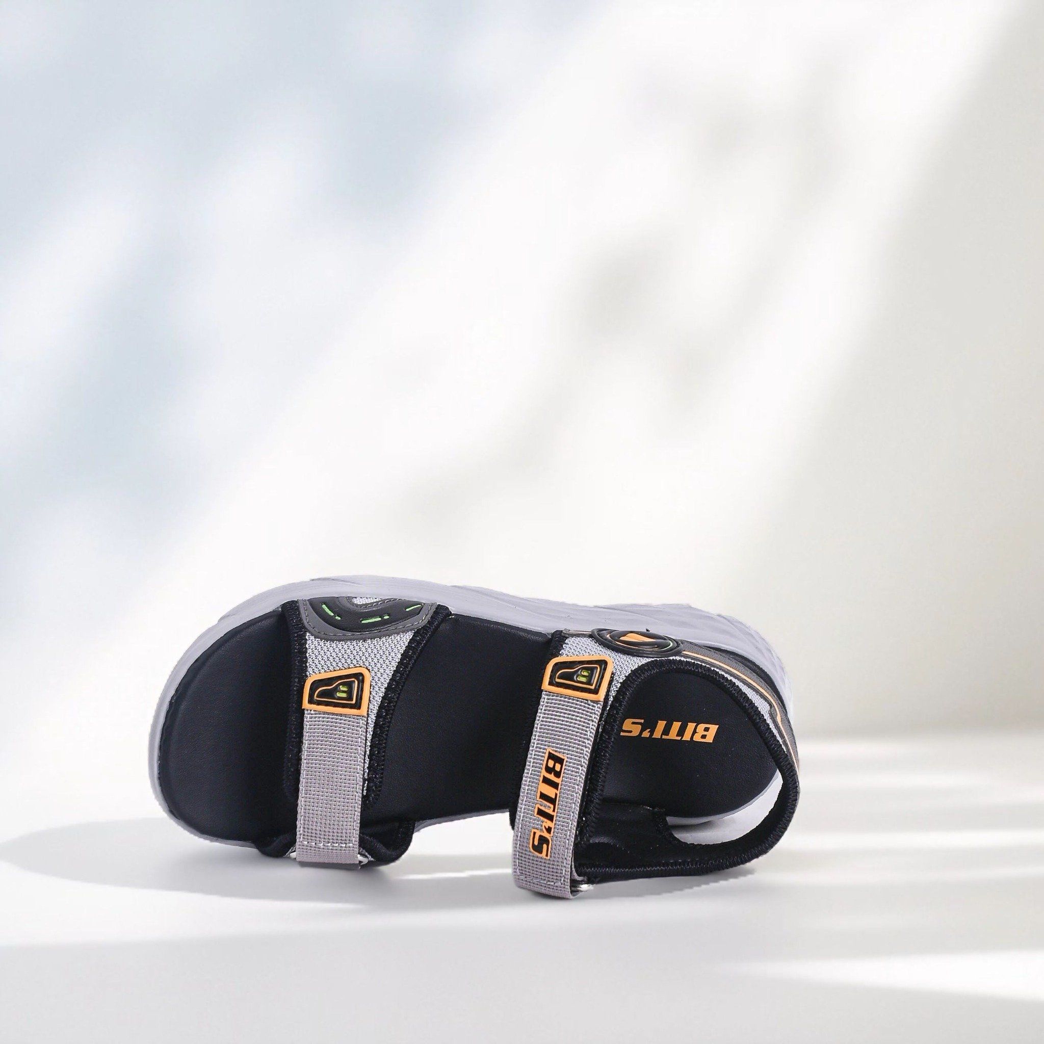  Sandal Biti's bé trai (30-38) 