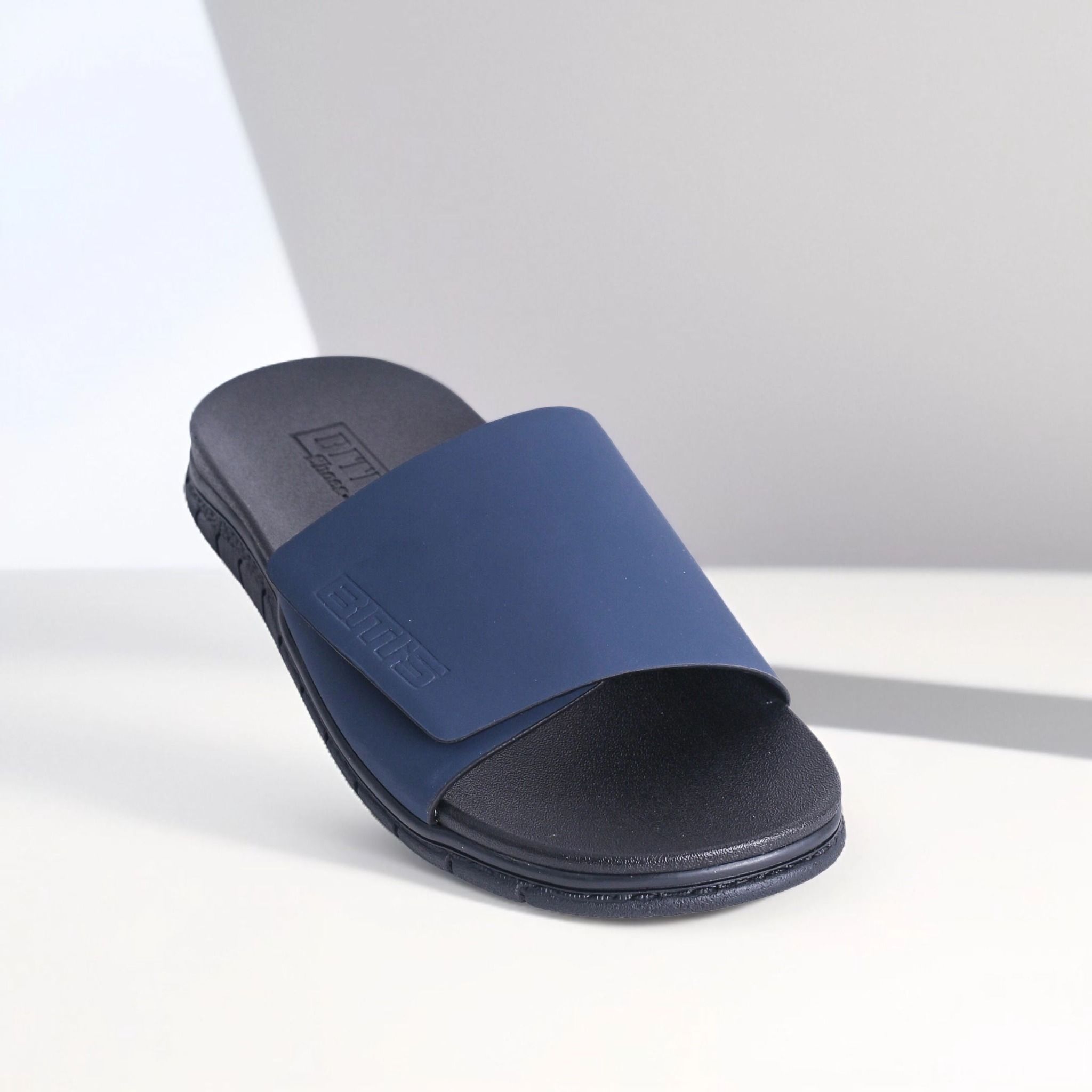  Dép quai ngang Biti's nam (39-45) 