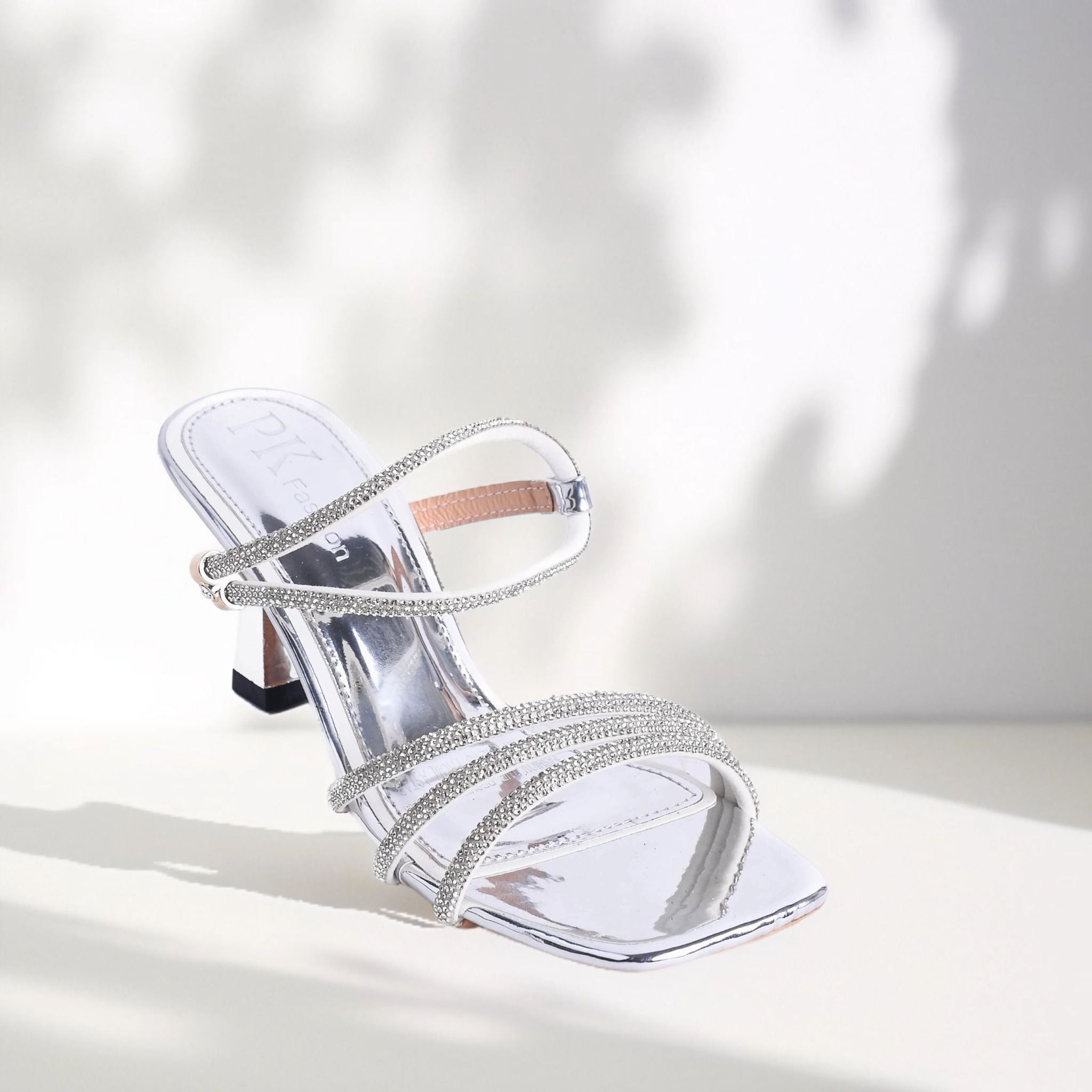  Sandal cao gót nữ (35-39) 