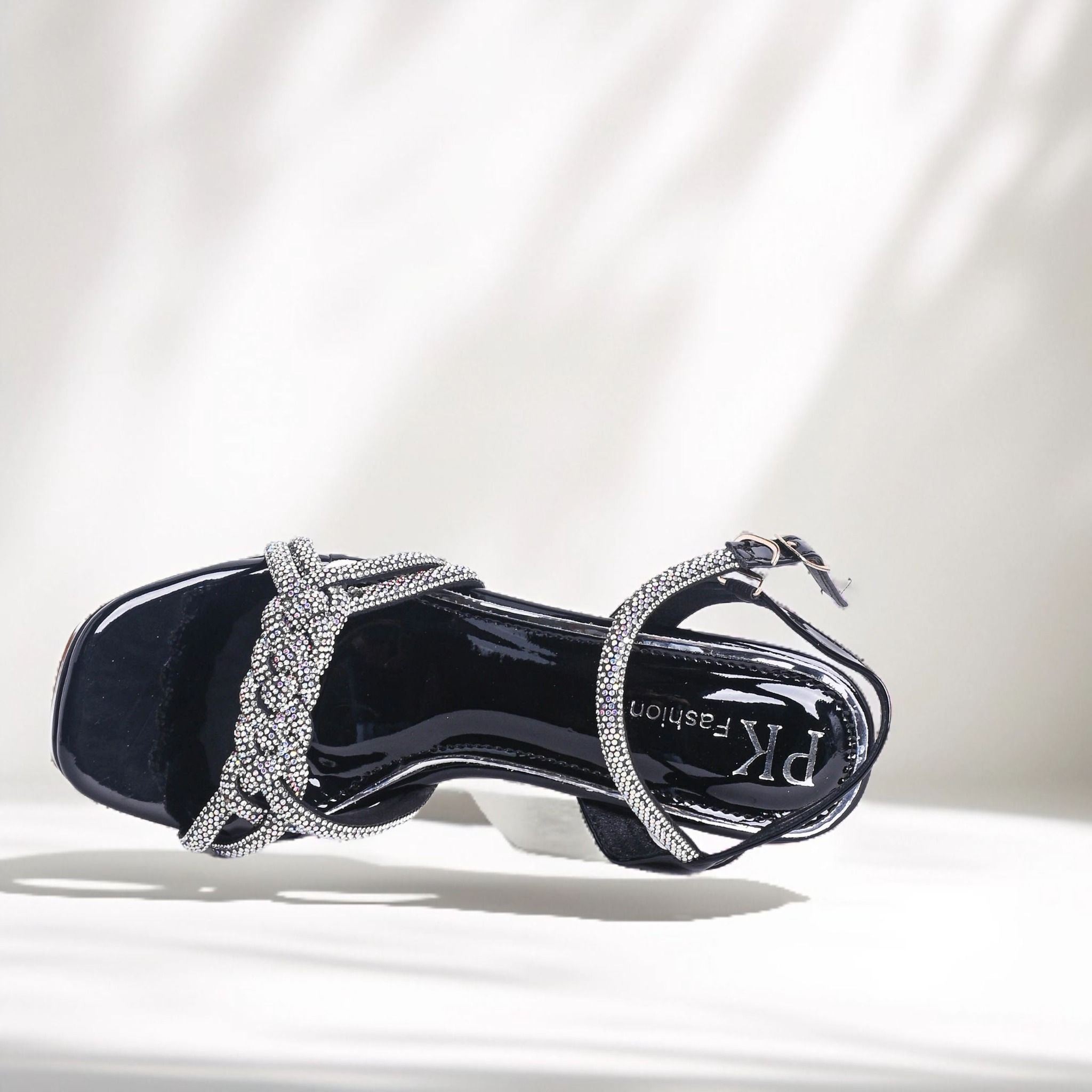  Sandal cao gót nữ (35-39) 