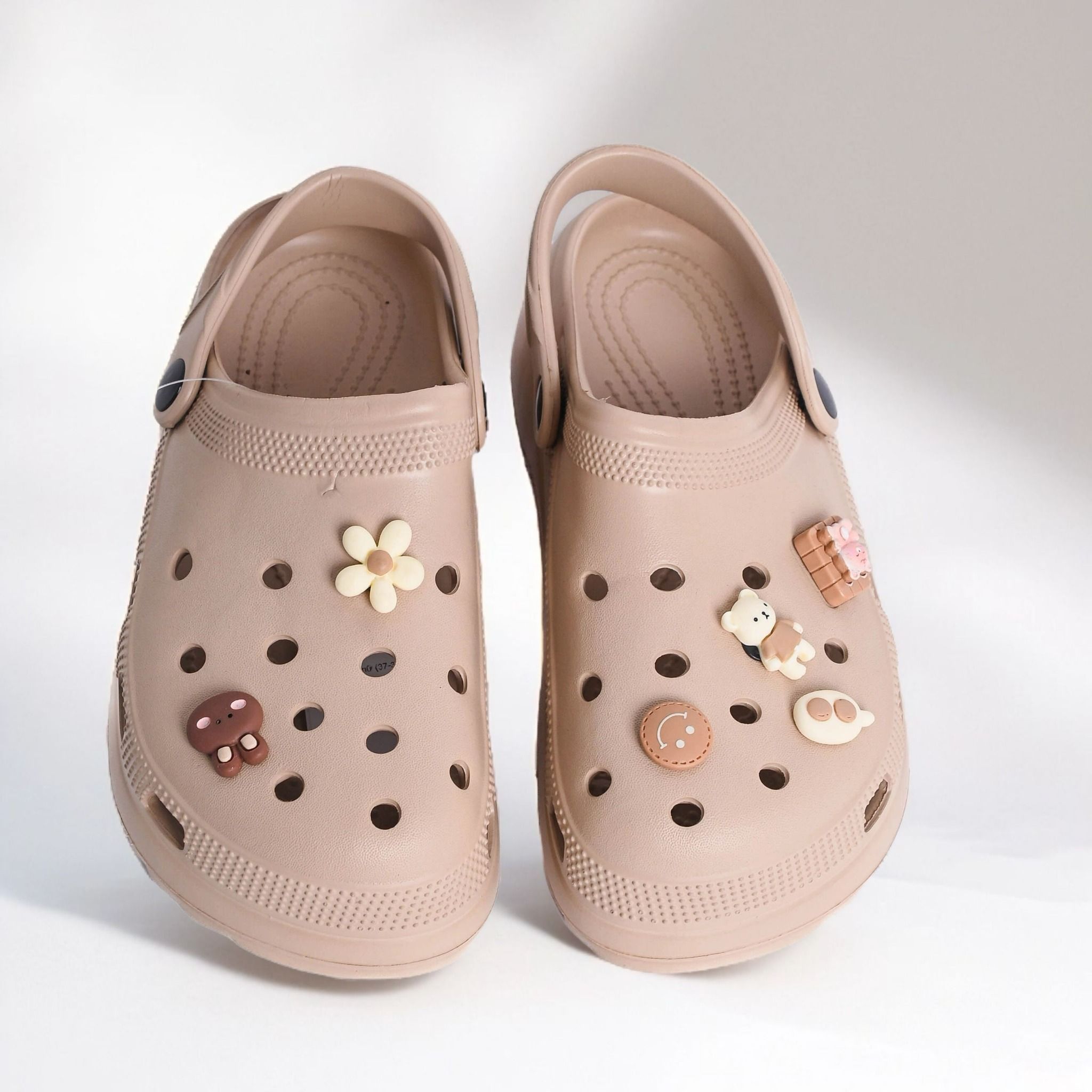  Dép nhựa nữ (37-39) 