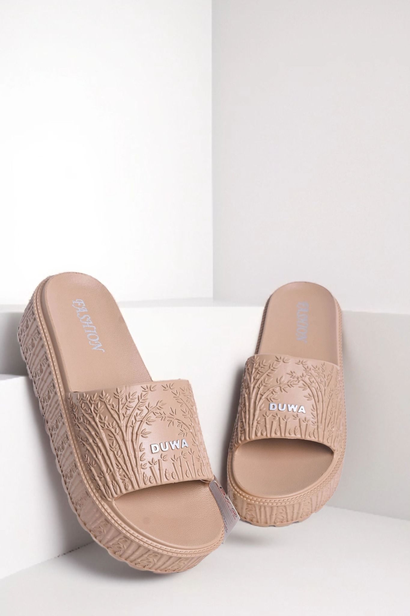  Dép quai ngang nhựa nữ (35-38) 