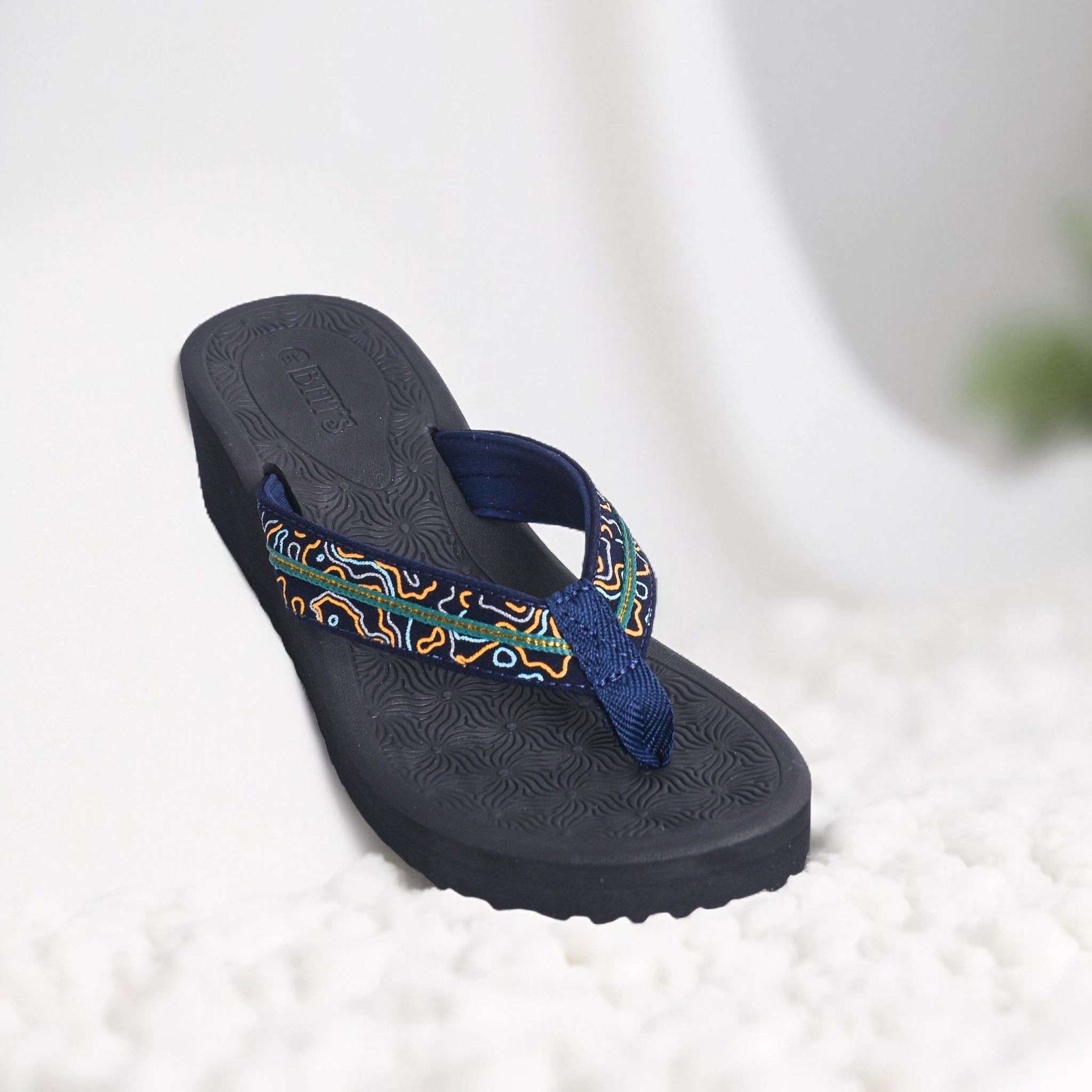  Dép quai kẹp Biti's nữ (35-39) 