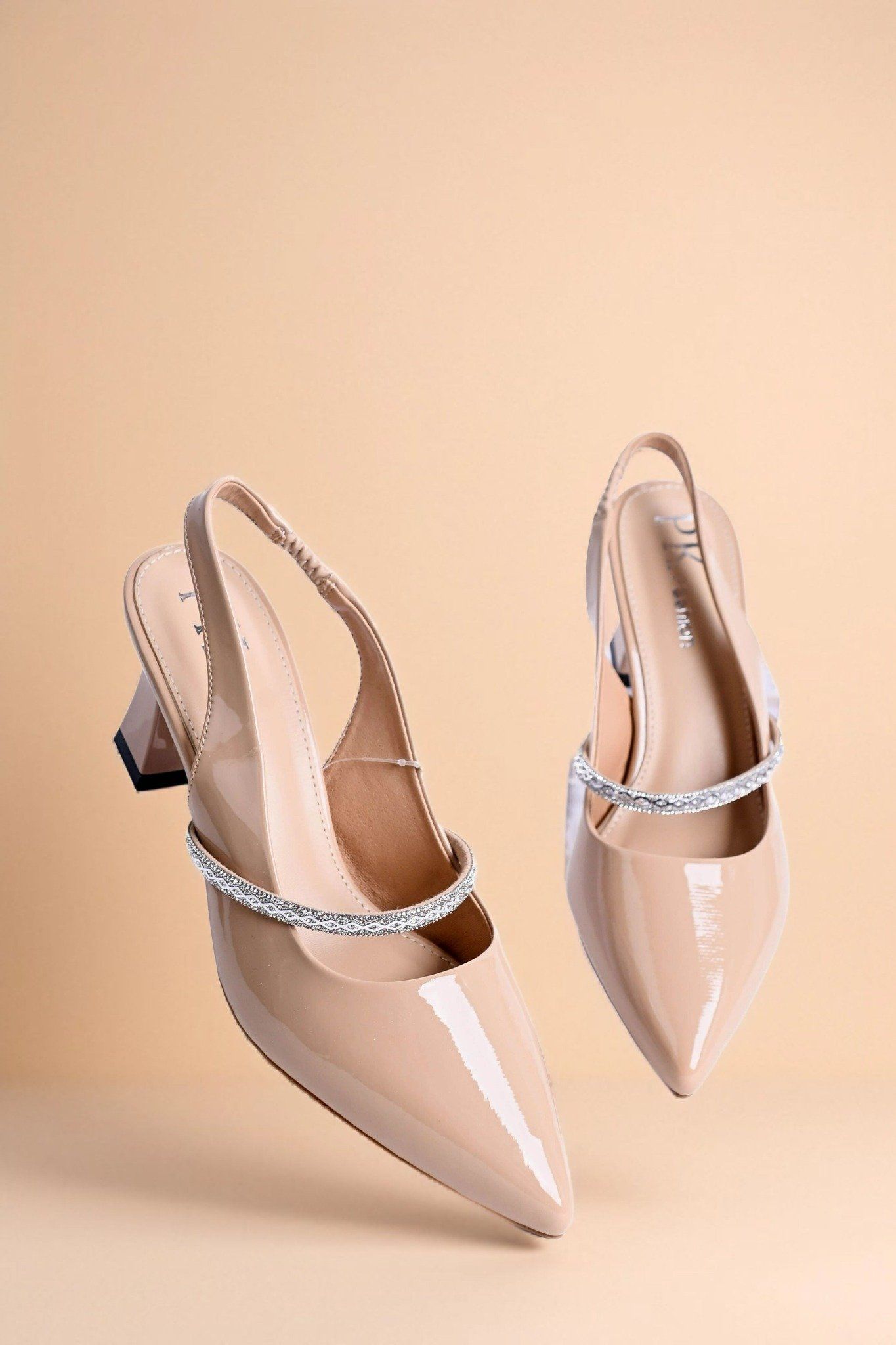  Giày bít nữ cao gót(35-39) 