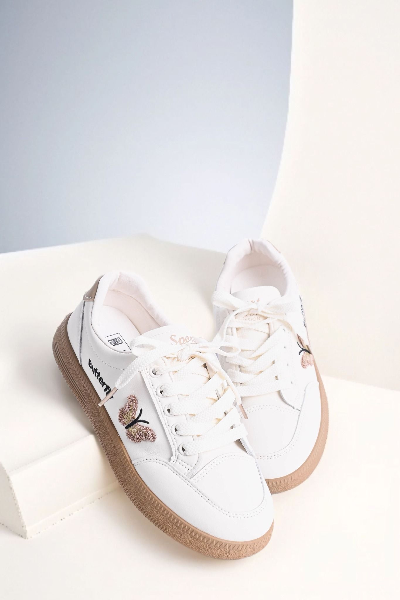  Giày thể thao nữ dáng thời trang (36-40) 