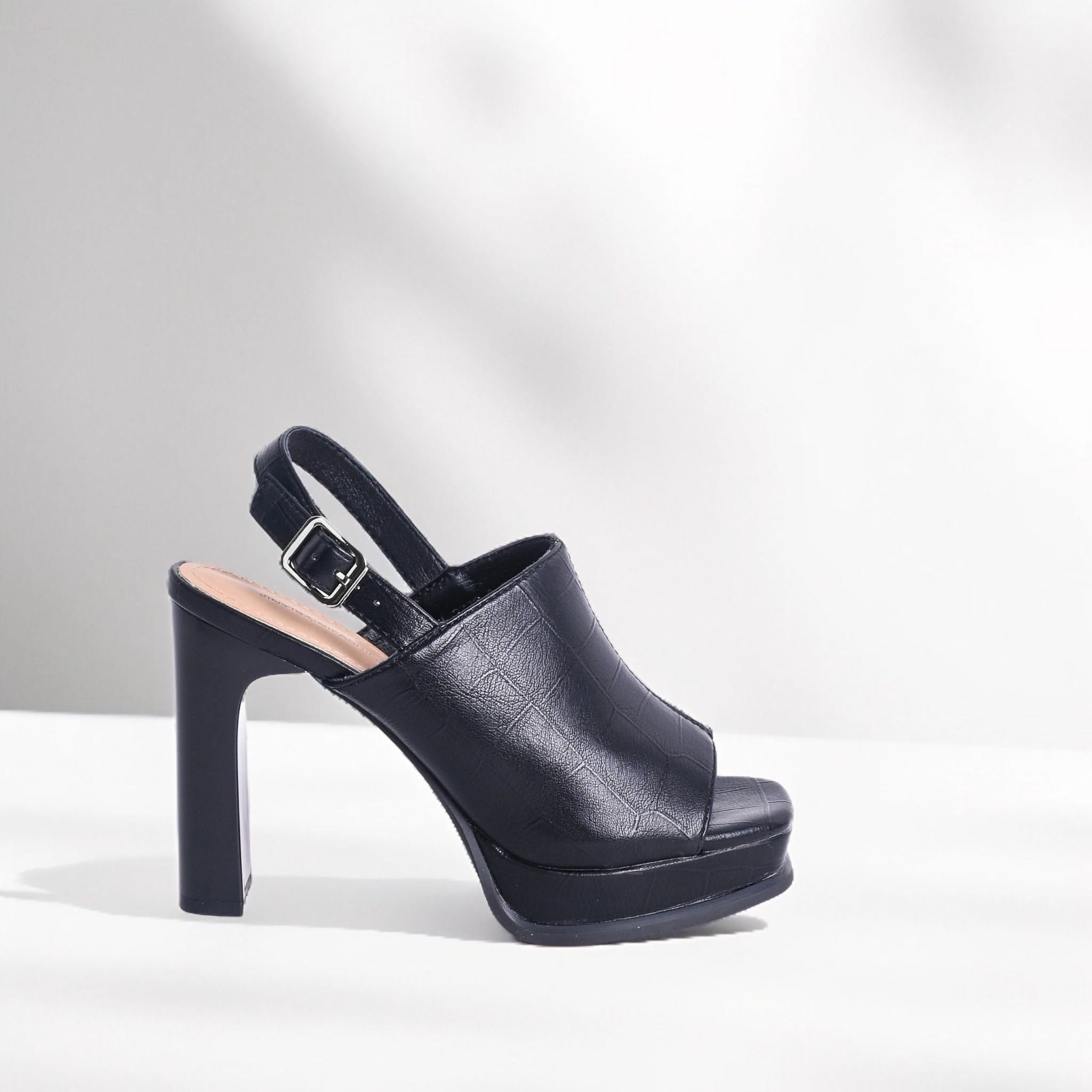  Sandal cao gót nữ Hong Kong (34-38) 