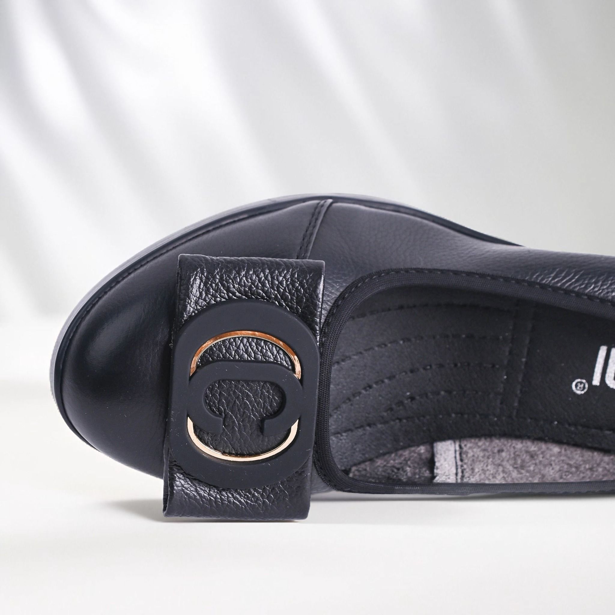  Giày bít Hong Kong nữ (35-40) 