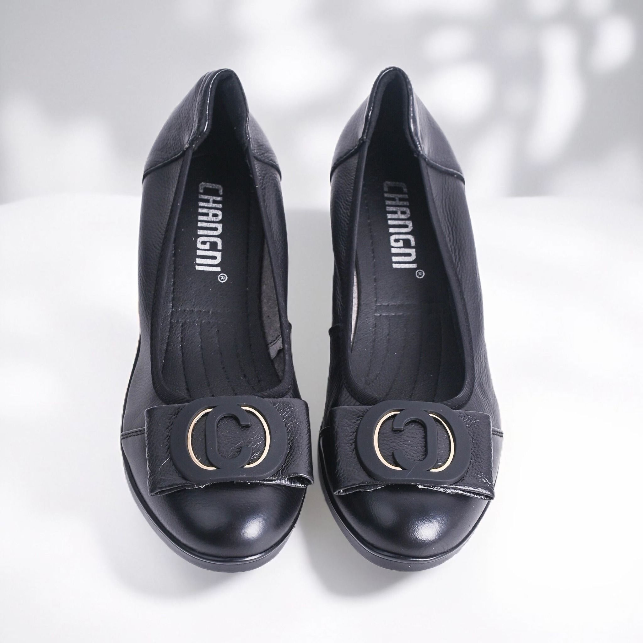  Giày bít Hong Kong nữ (35-40) 