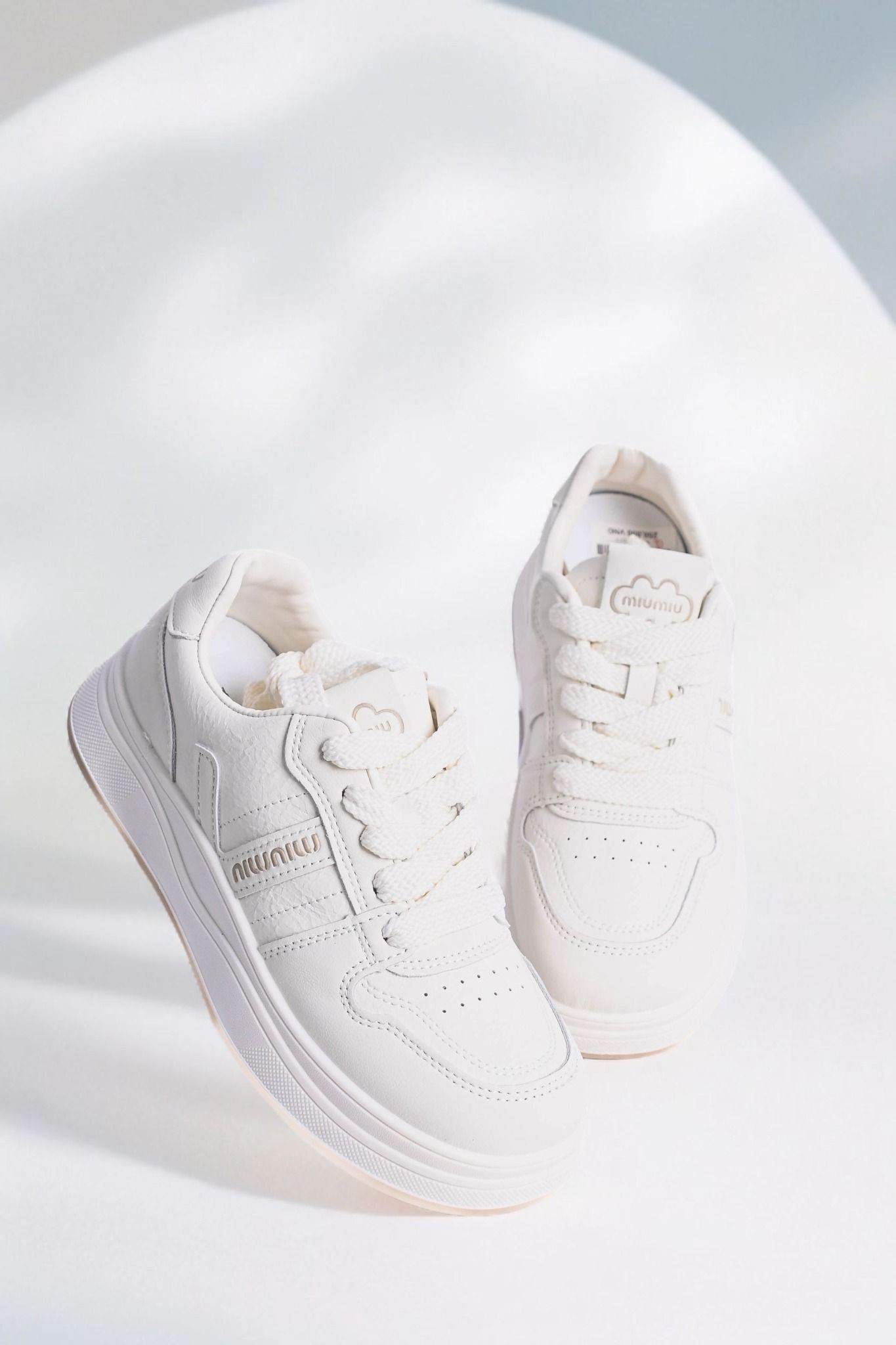  Giày thể thao nữ năng động (35-39) 