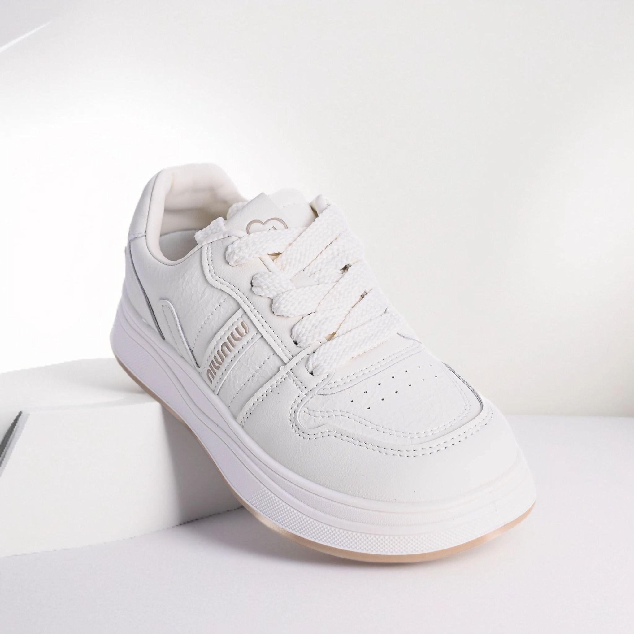  Giày thể thao nữ năng động (35-39) 