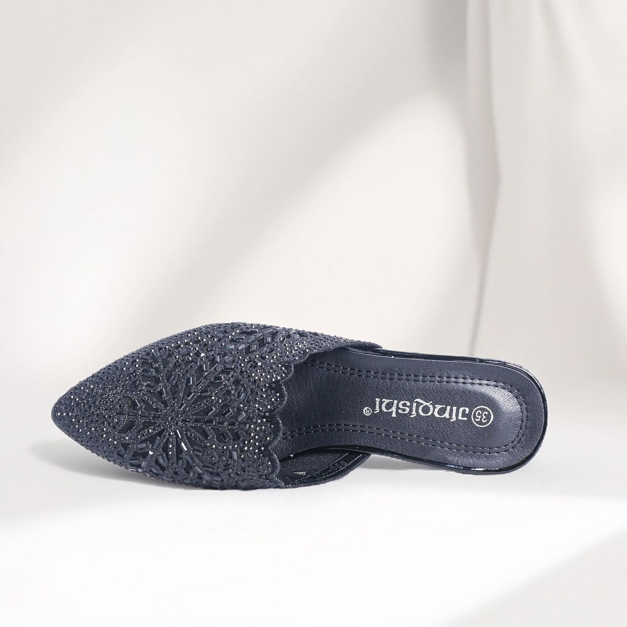  Dép bít đầu nữ (35-39) 