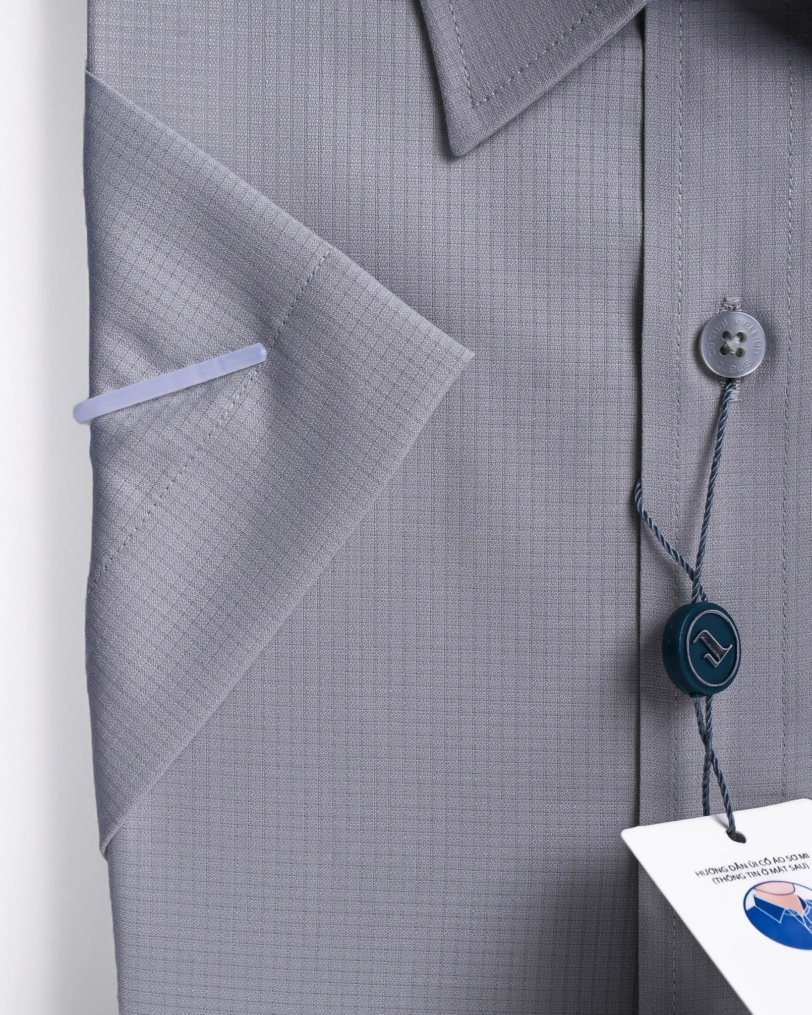  Áo sơ mi Việt Tiến tay ngắn 