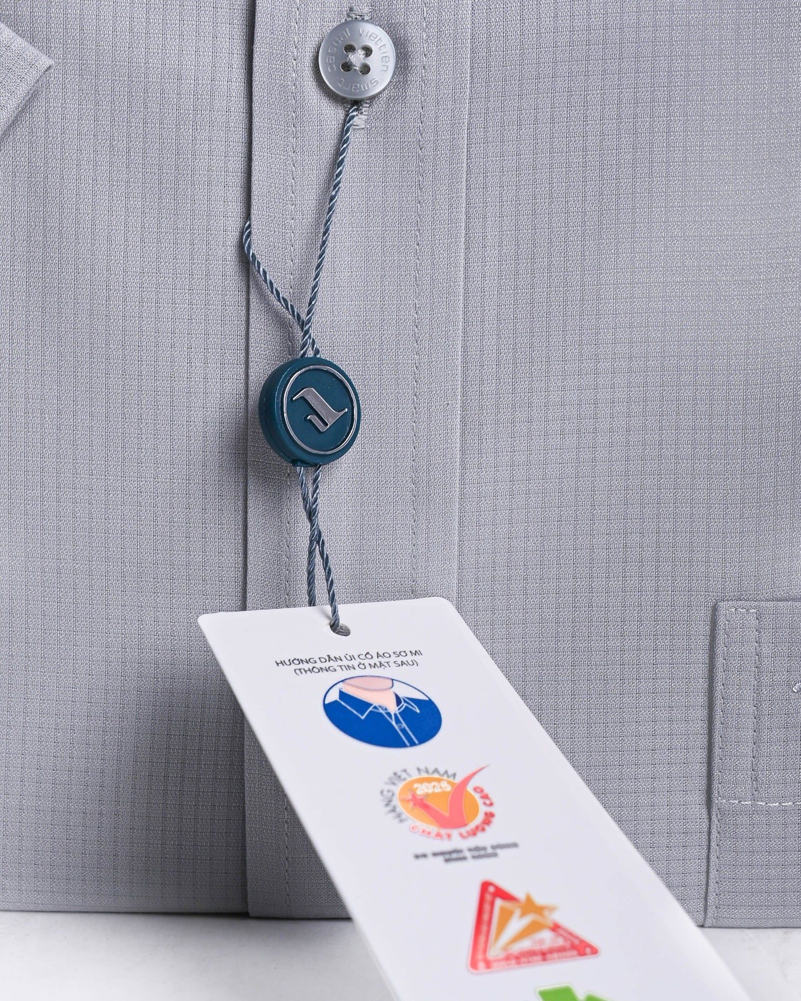  Áo sơ mi Việt Tiến tay ngắn 