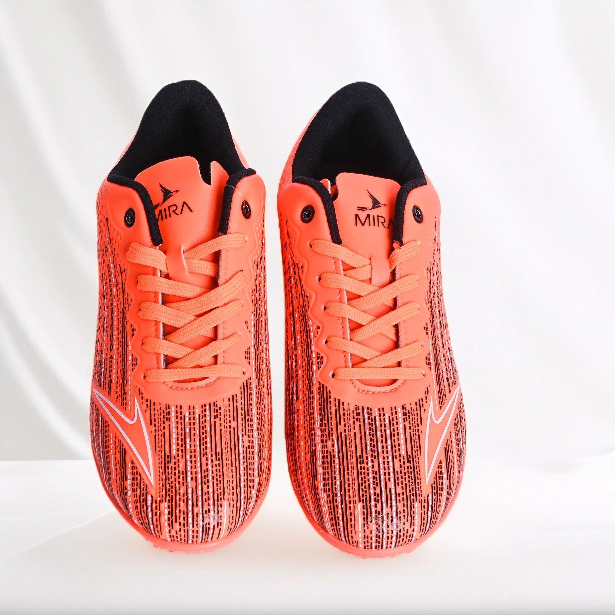  Giày đá banh (size 39-43) 