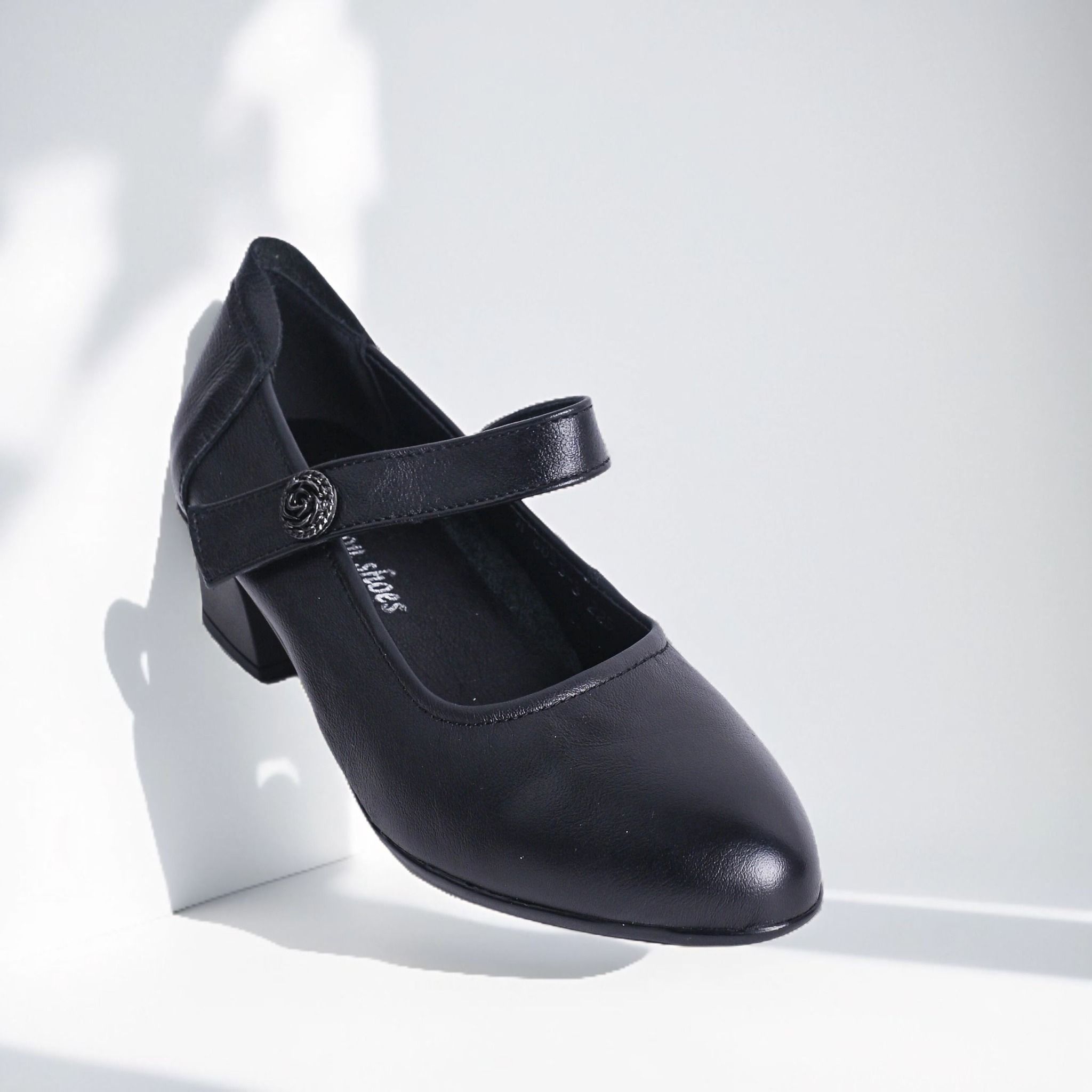  Giày bít nữ nhập khẩu Hong Kong (35-39) 