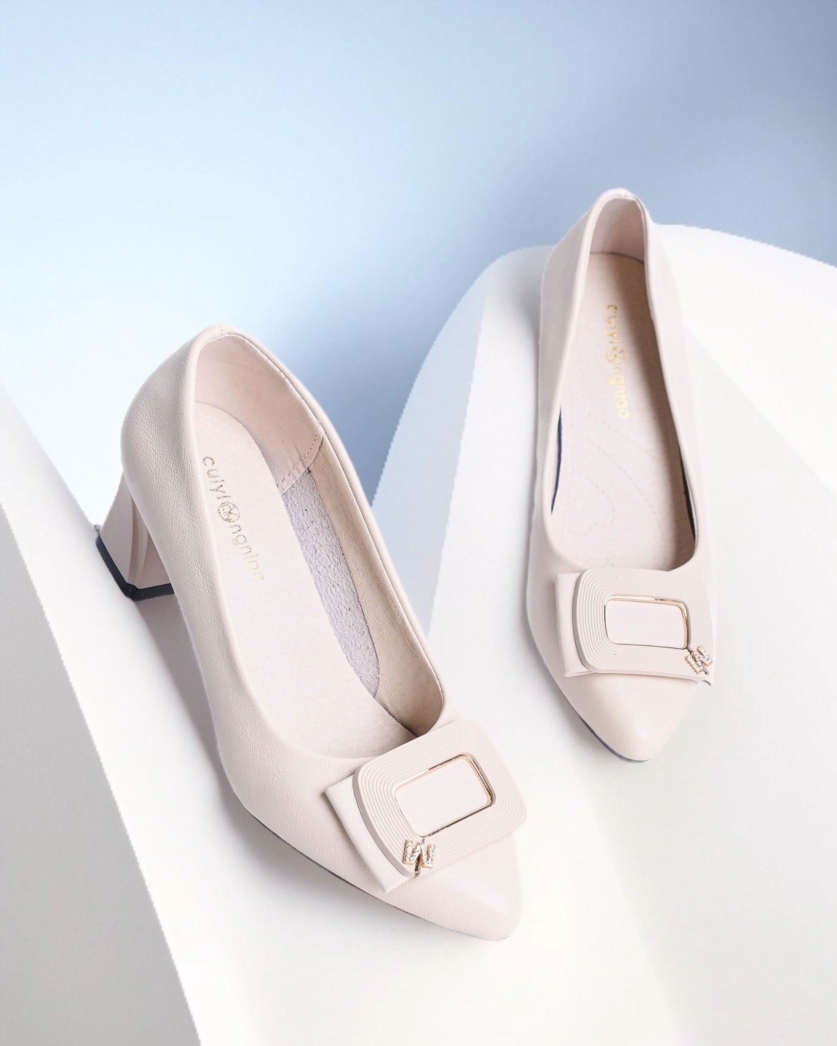  Giày bít nữ (35-39) 