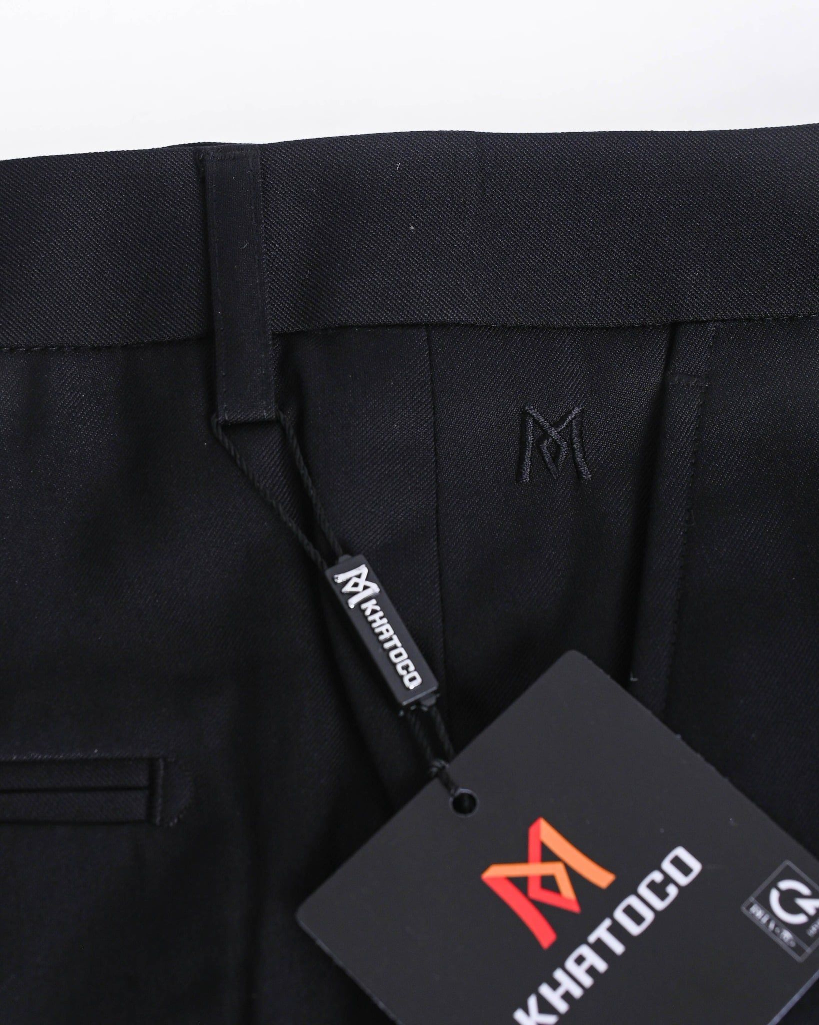  Quần tây nam đen không ly Khatoco 