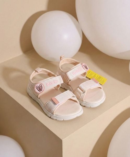  Sandal Biti's bé gái (24-27) 