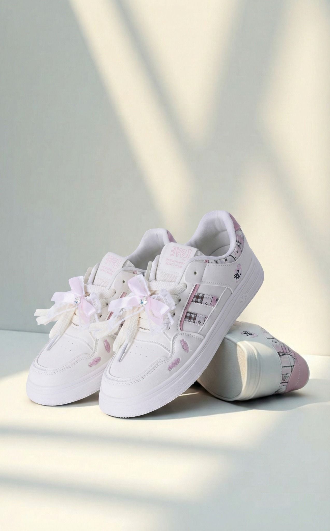  Giày thể thao nữ (size 36-40) 