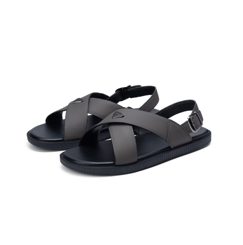  Sandal Biti's nam (39-44) 