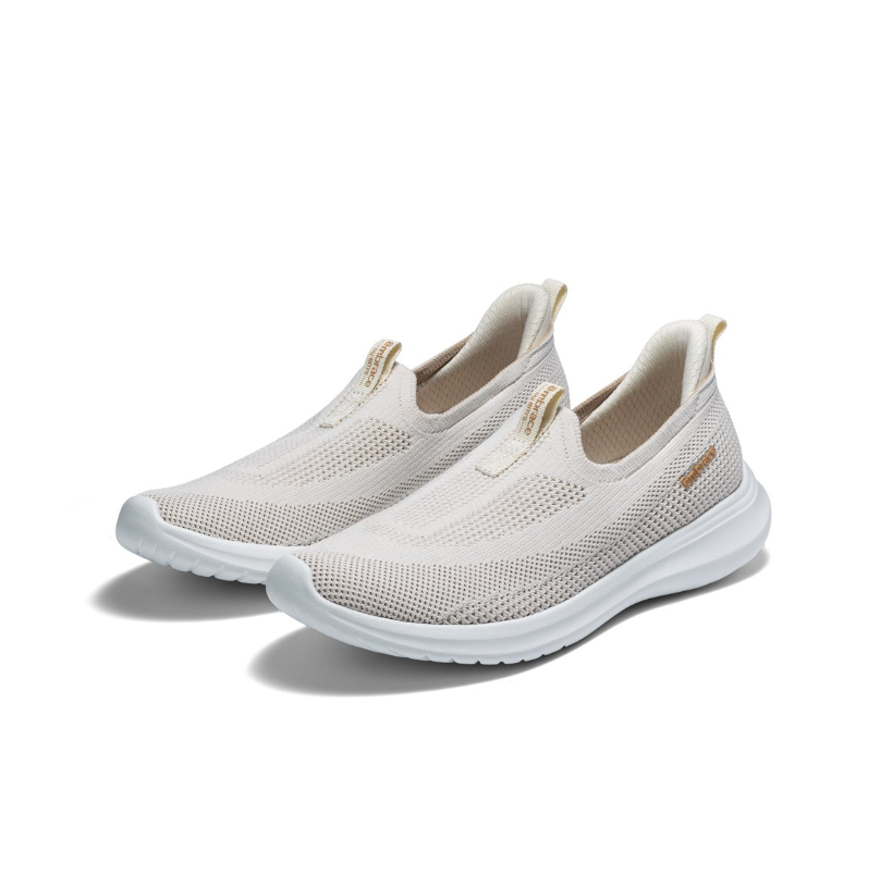  Giày thể thao Biti's Embrace nữ (35-40) 