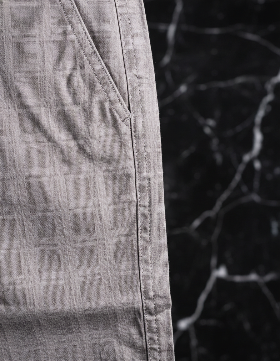  Quần short kaki sale 250k ( giá tem 378K) 